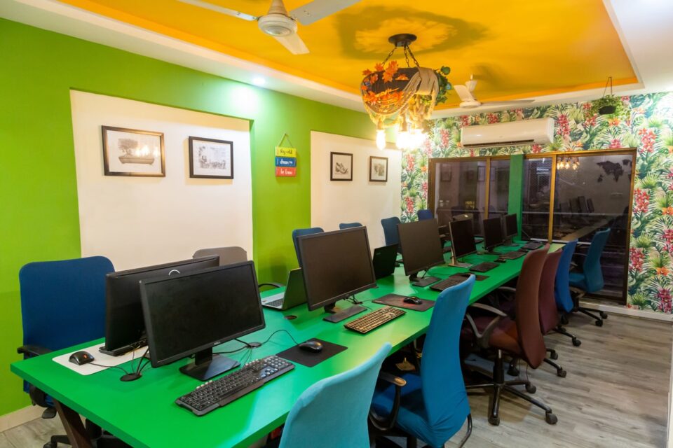 30 Best Coworking Spaces In Mumbai With Pricing 2023