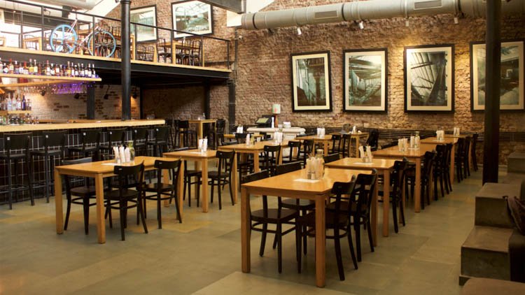 healthy food places in Mumbai